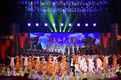 传承红色基因，汇聚强军力量——主题文艺演出圆满落幕
